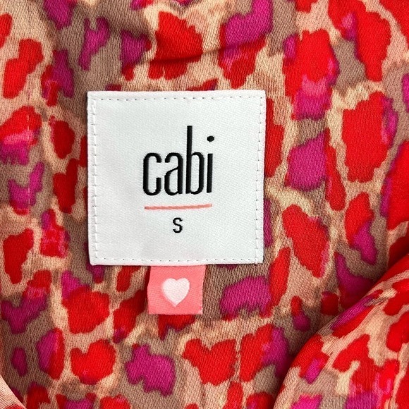 Cabi Heartbreaker Sleeveless Blouse Top in Red Pink, Size Small - Picture 4 of 10